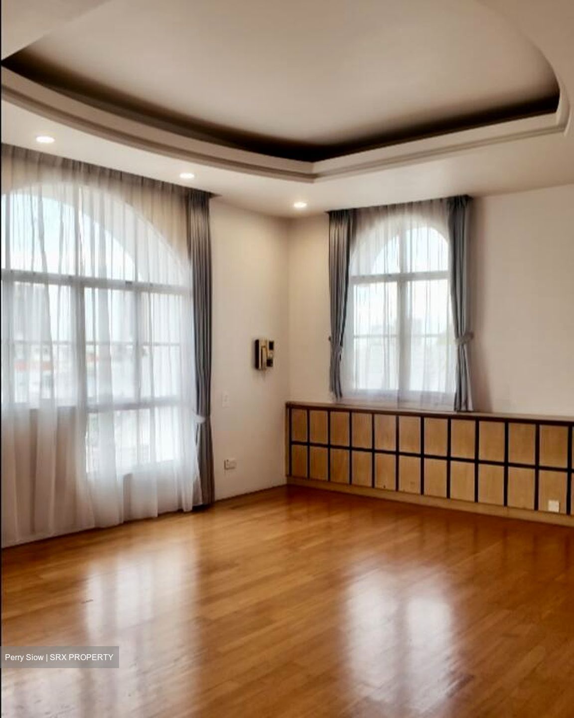 East Coast Hill (D16), Semi-Detached #498518111